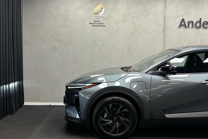 undefined Toyota C-HR+ fra 2026