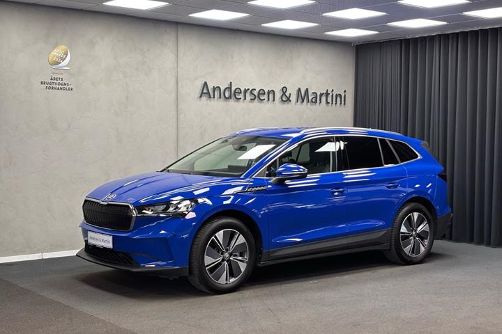 Blå Skoda Enyaq fra 2024