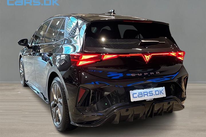 Sort Cupra Born fra 2026