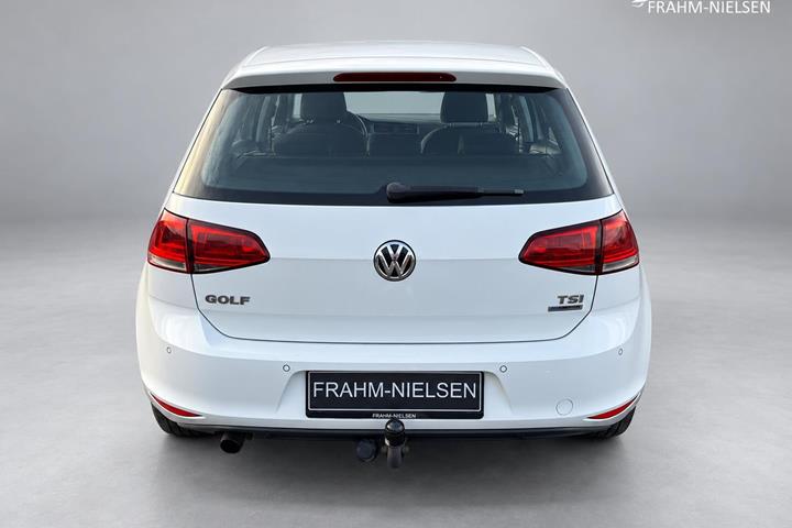 Hvid VW Golf fra 2014