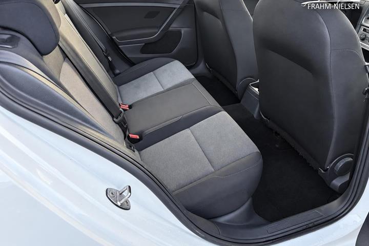 Hvid VW Golf fra 2014