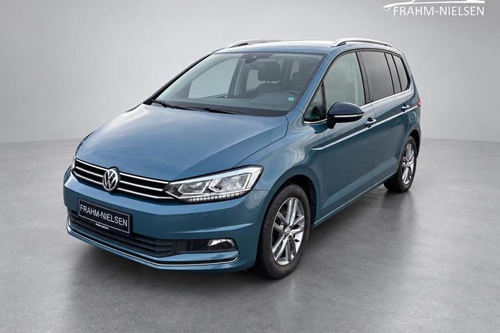 Blå VW Touran fra 2019
