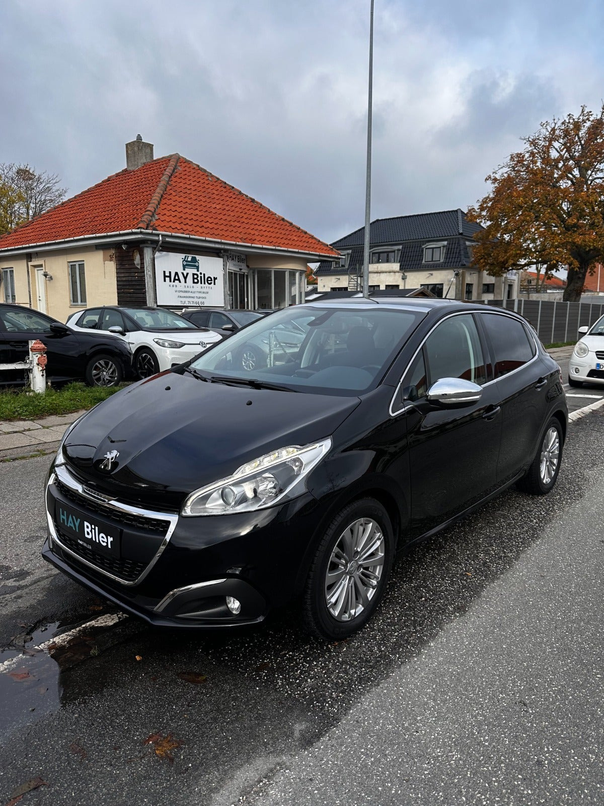 Sort Peugeot 208 fra 2018