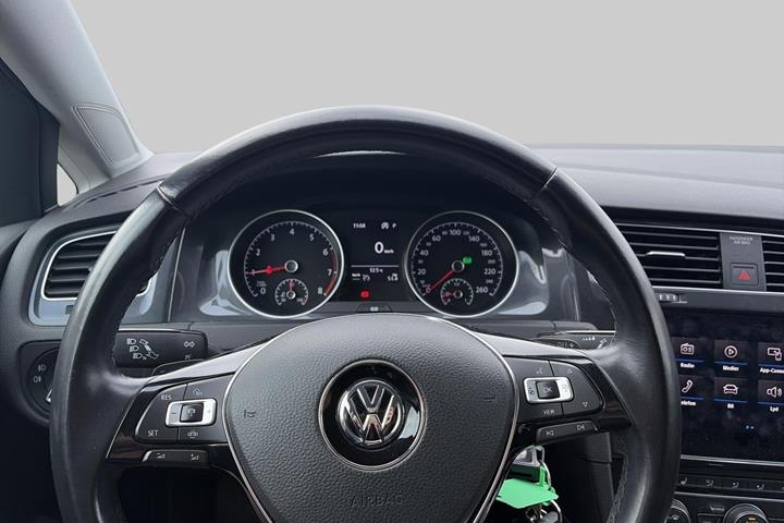 Sort VW Golf VII fra 2019