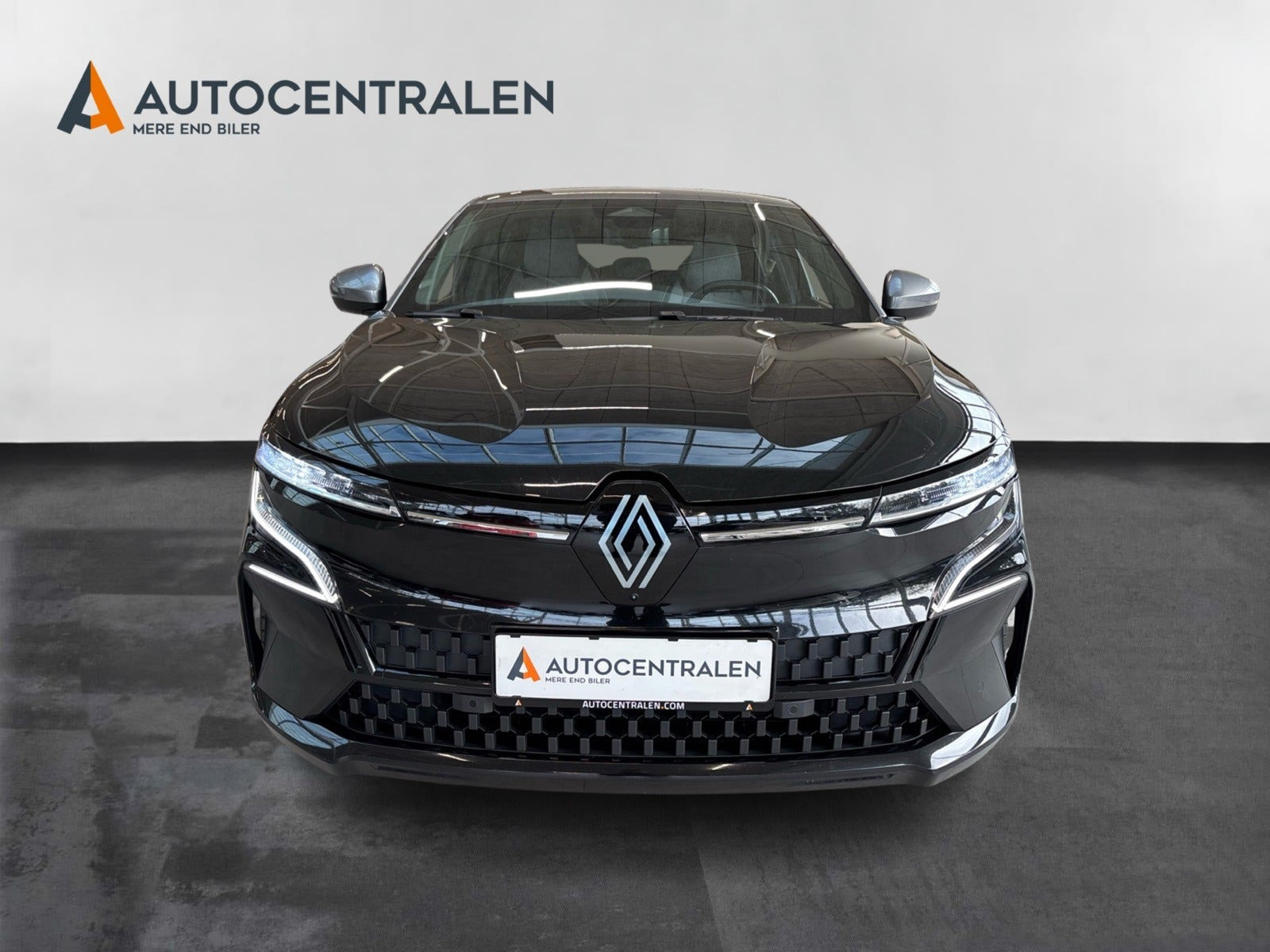 Sort Renault Megane E-Tech fra 2023