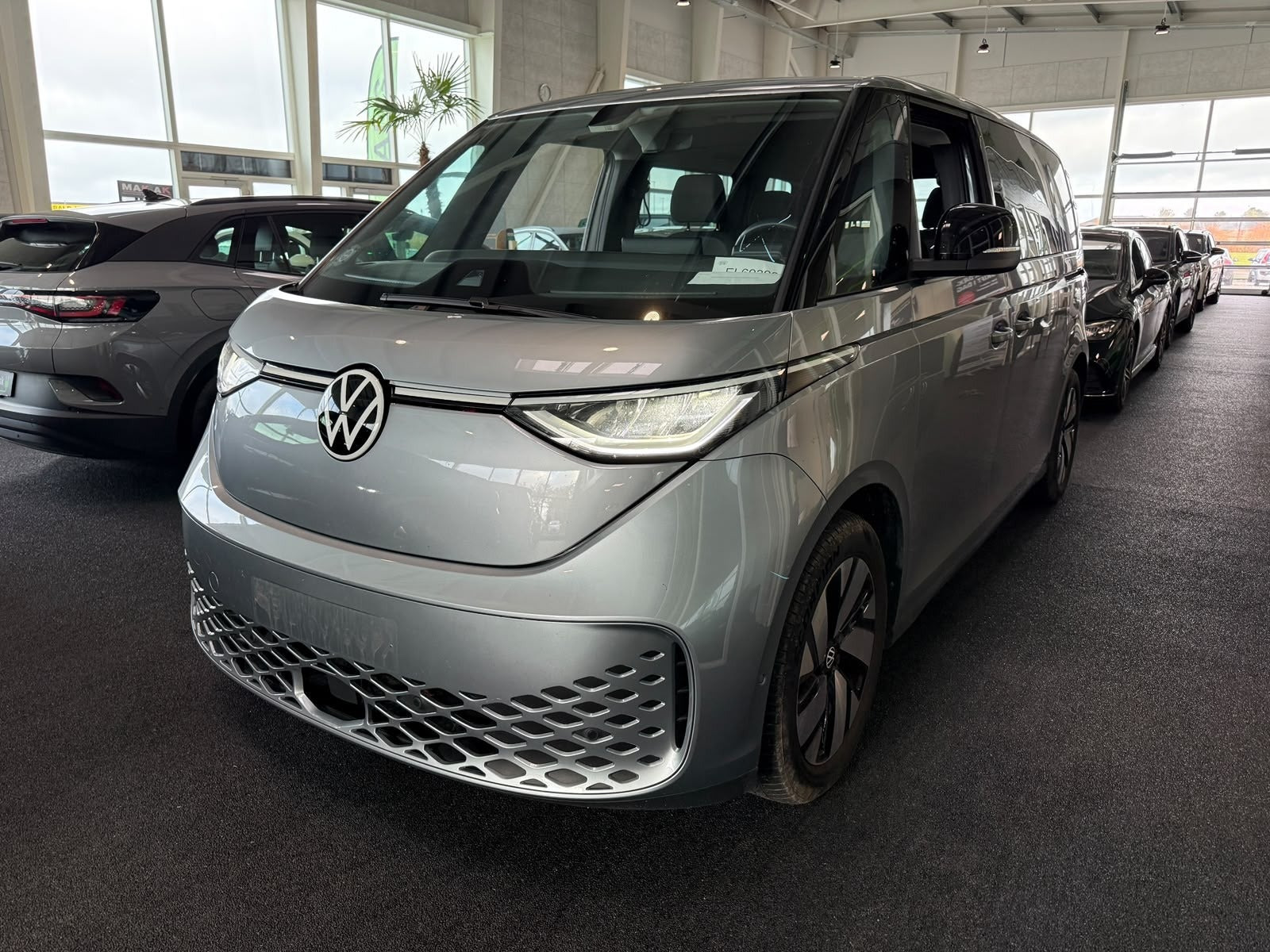 VW ID.Buzz 86 7prs LWB