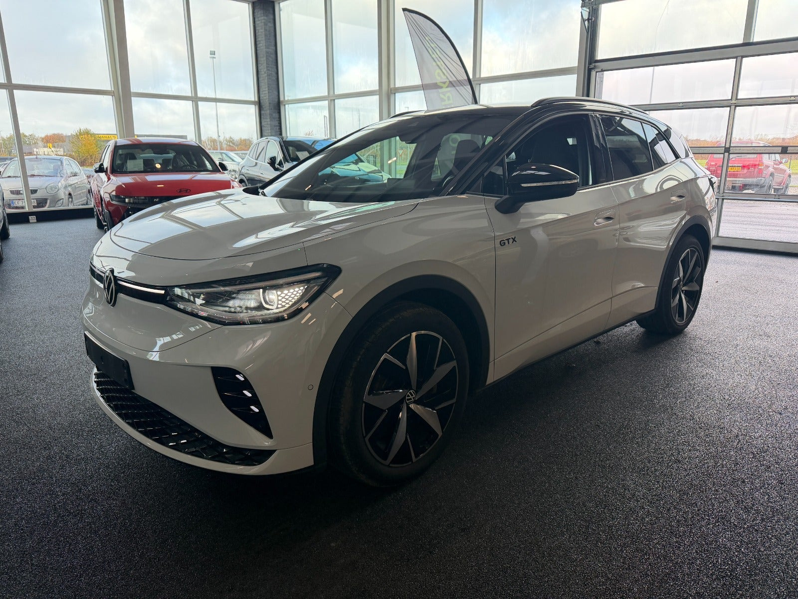 Hvid VW ID.4 fra 2025