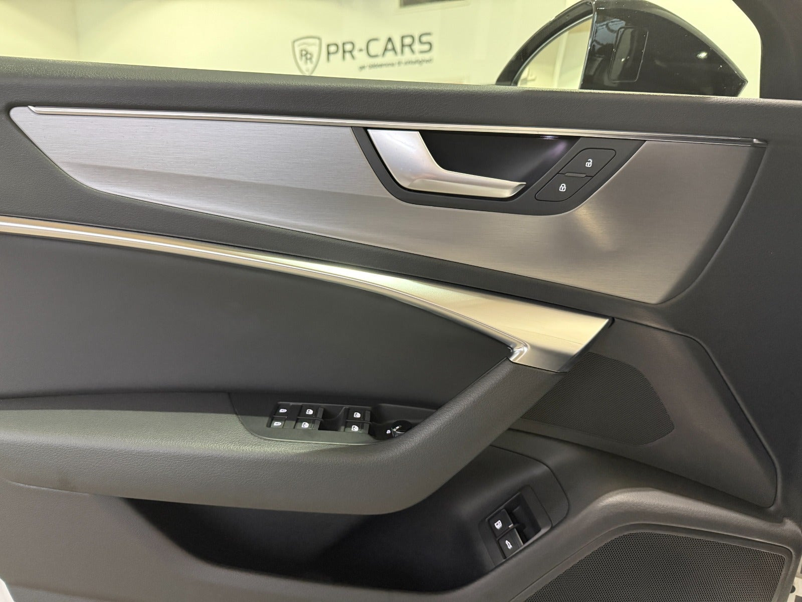 undefined Audi A6 fra 2020