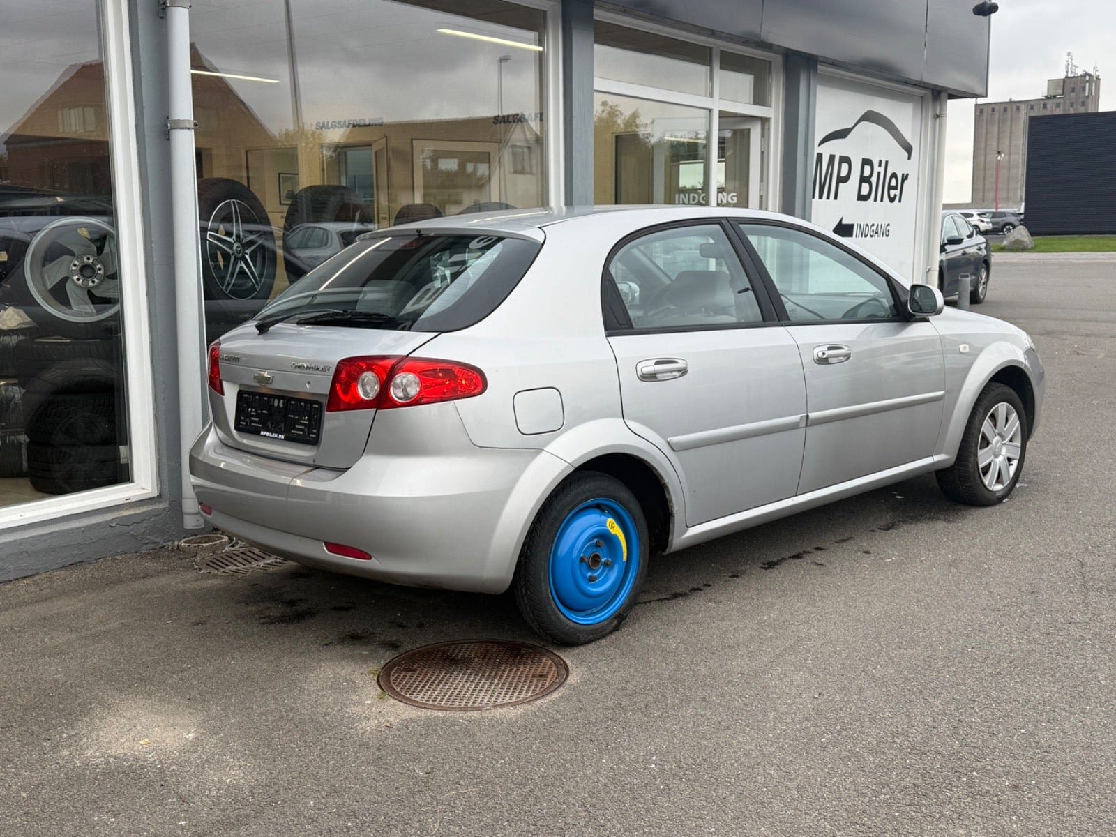 Sølv Chevrolet Lacetti fra 2008