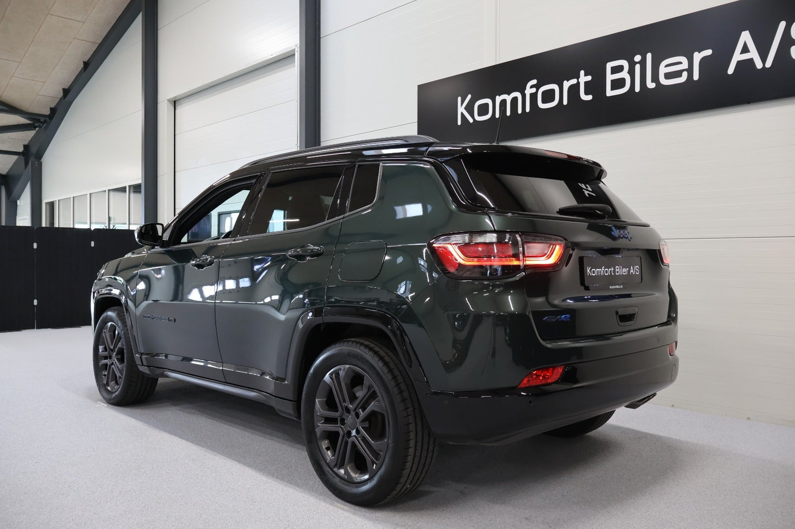 Grøn Jeep Compass fra 2021