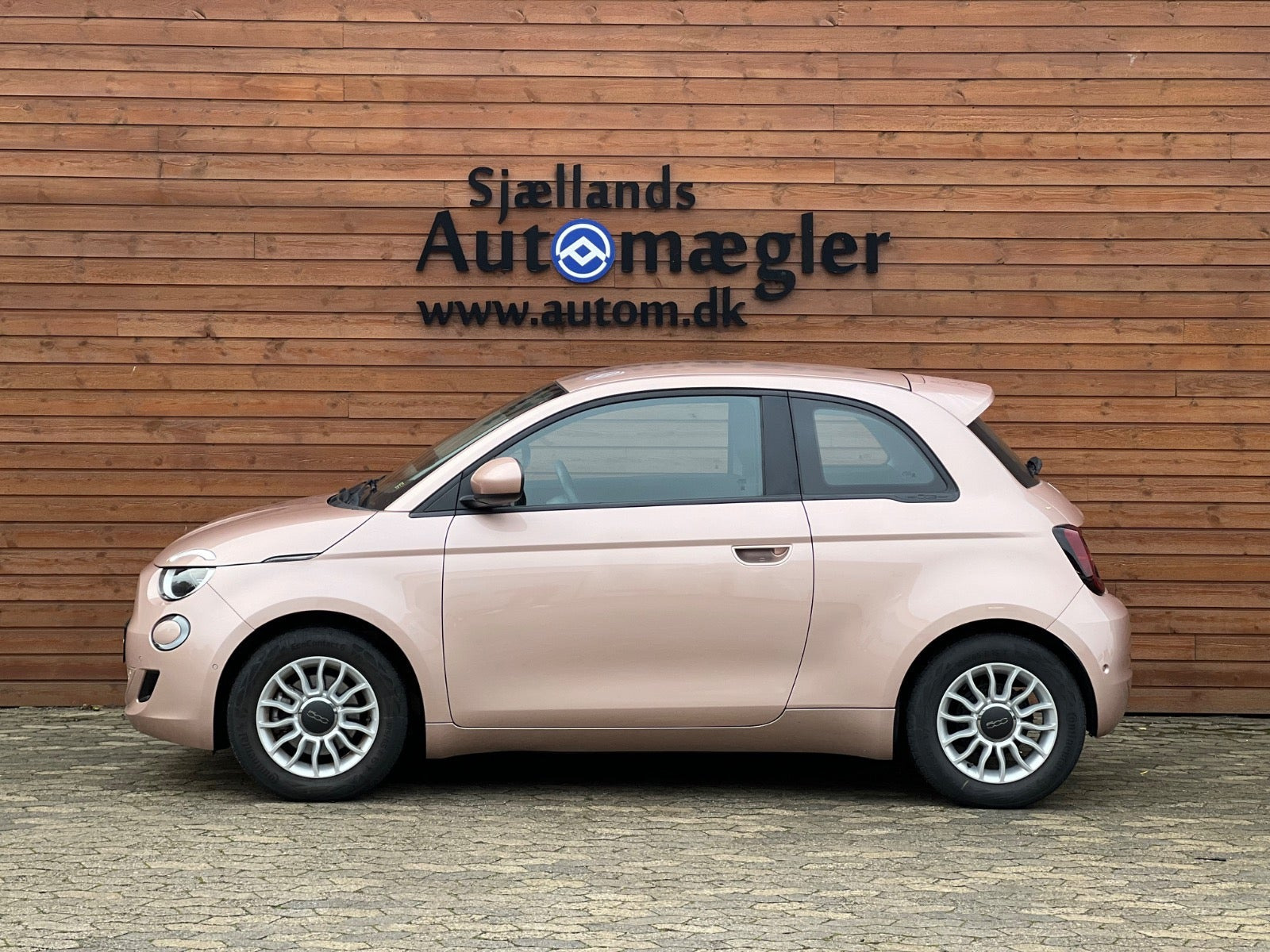 undefined Fiat 500e fra 2023