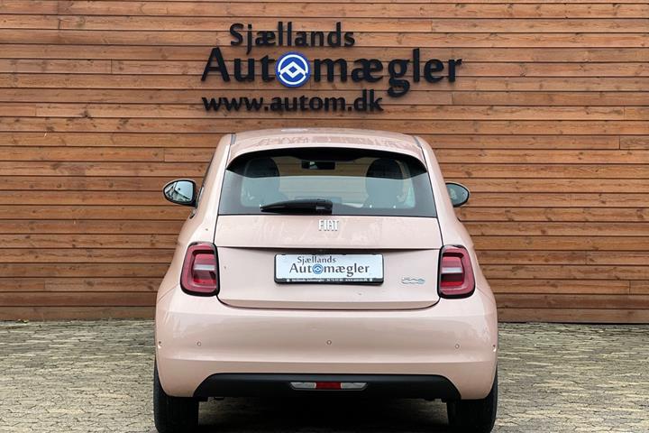 undefined Fiat 500e fra 2023