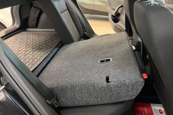 Sort VW Polo fra 2019