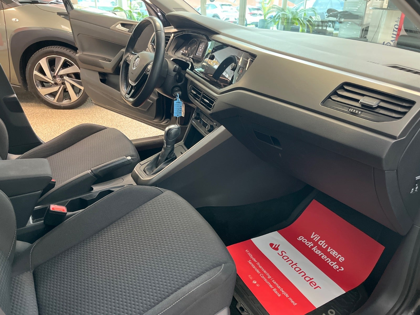 Sort VW Polo fra 2019