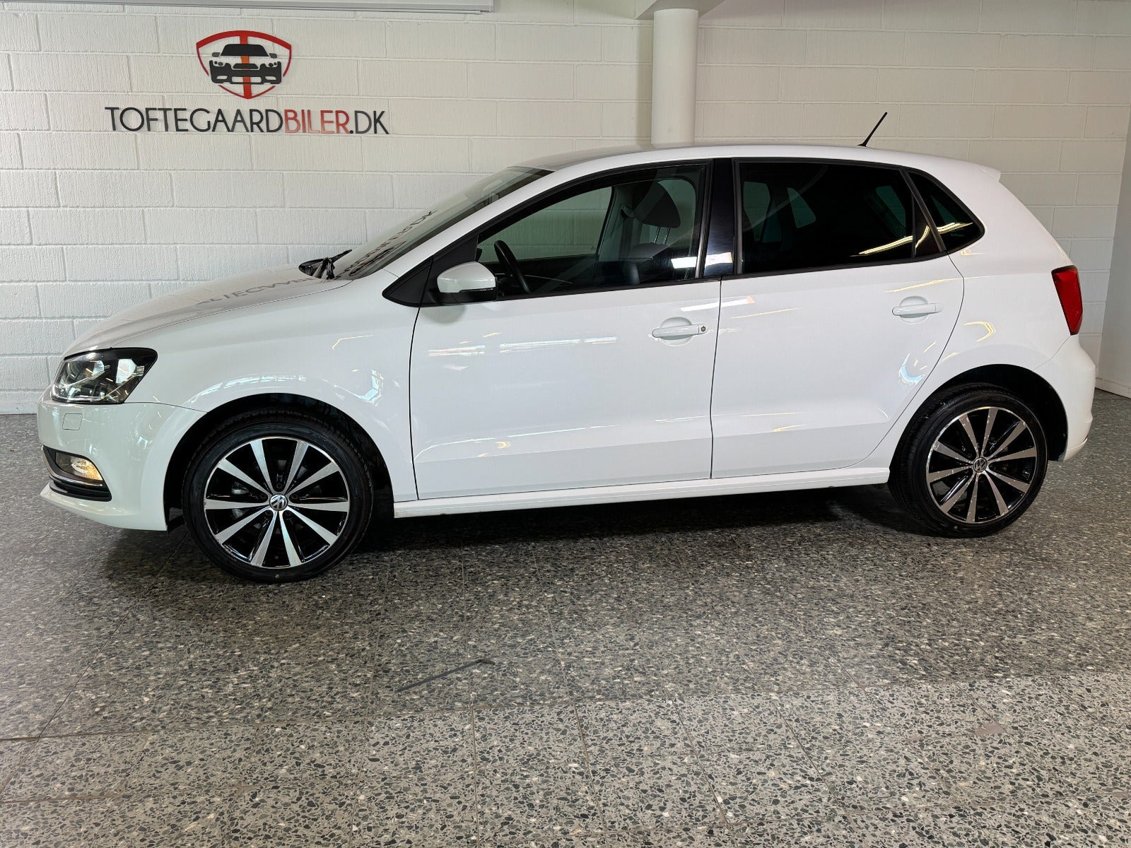 Hvid VW Polo fra 2016