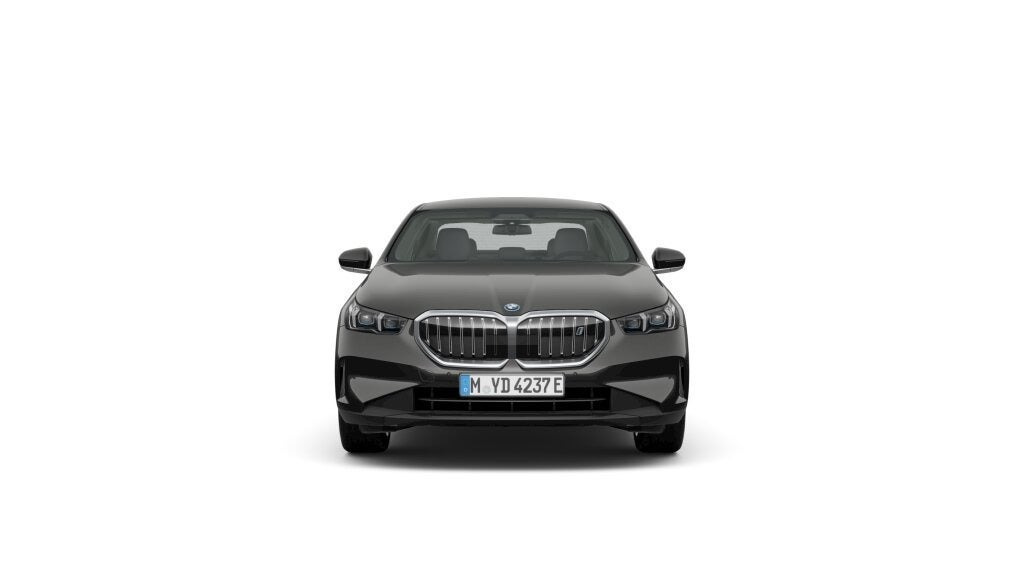 Grå BMW i5 fra 2024