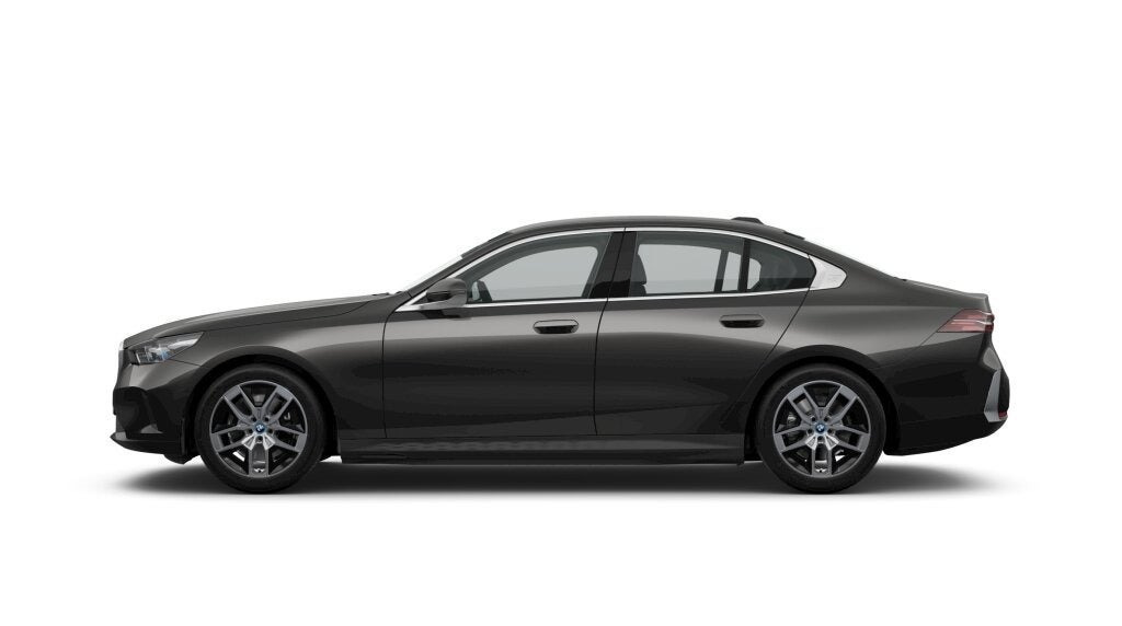 Grå BMW i5 fra 2024
