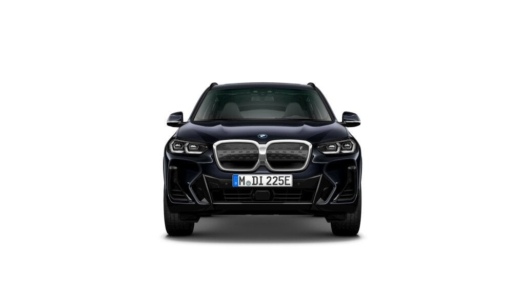 Sort BMW iX3 fra 2024