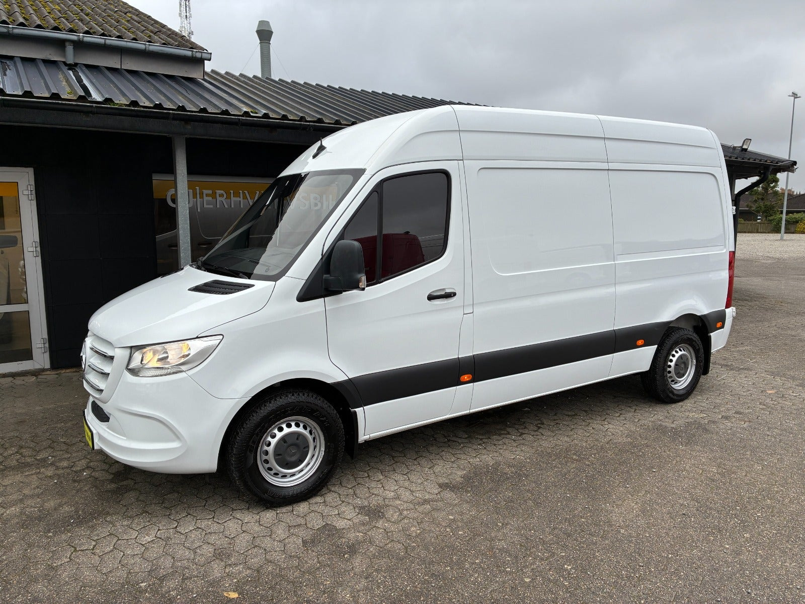 Hvid Mercedes Sprinter 314 fra 2018