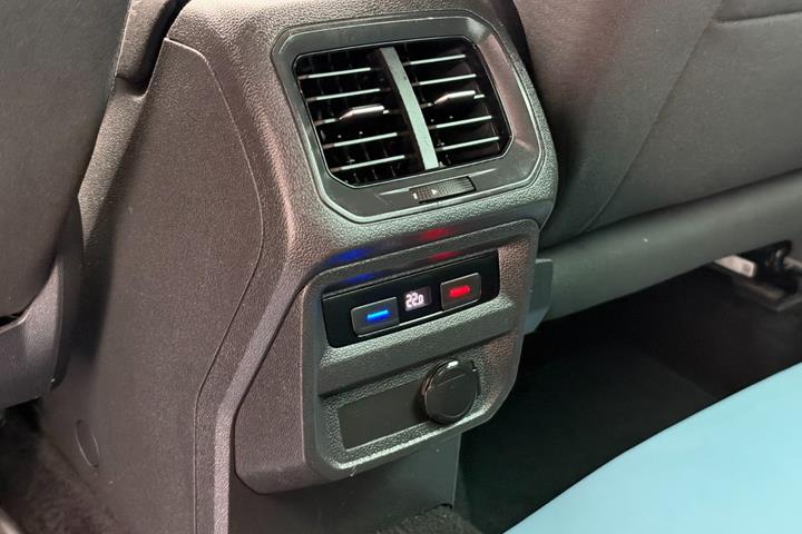 Sort VW Tiguan fra 2021
