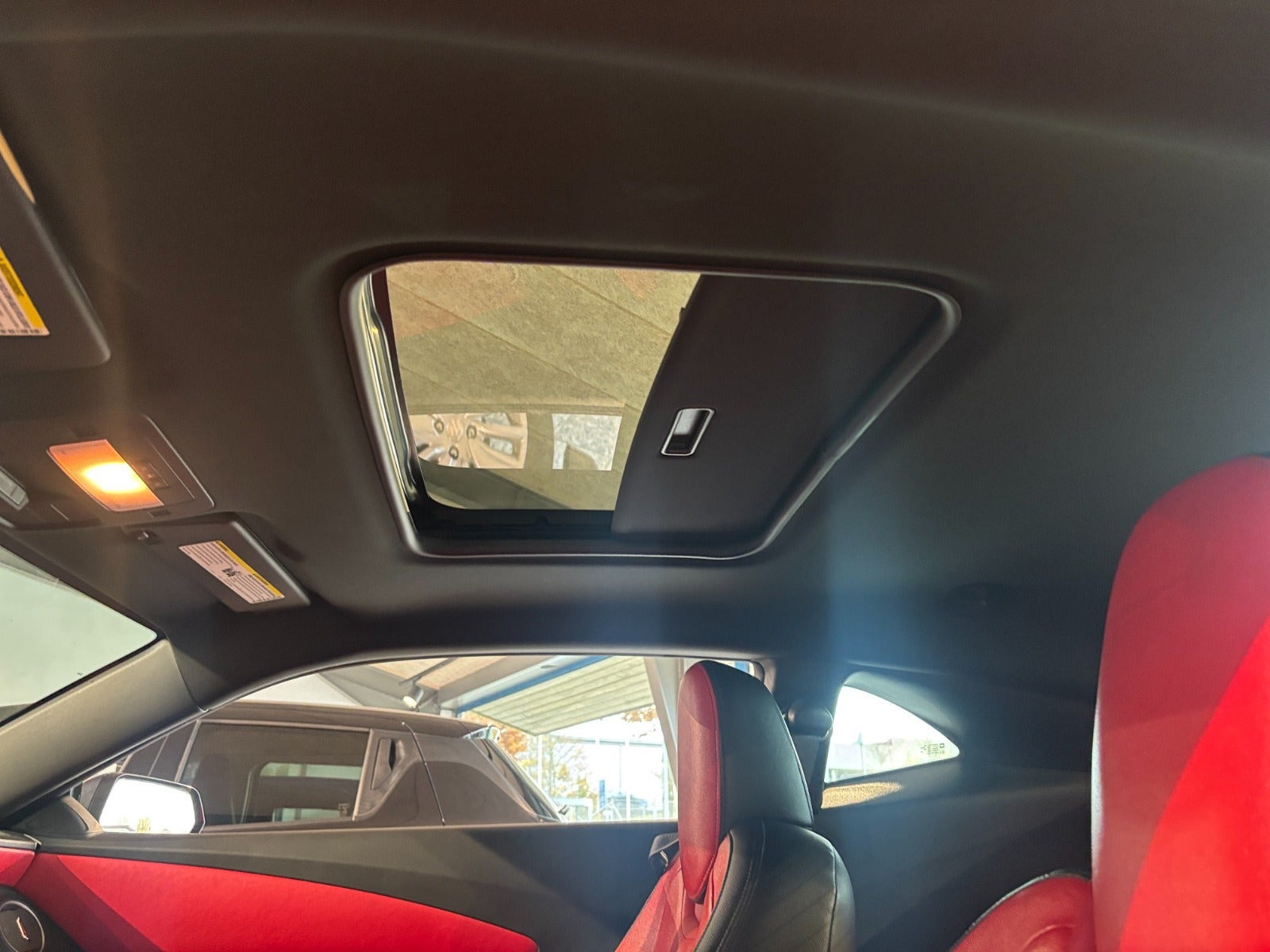 Sort Chevrolet Camaro fra 2012