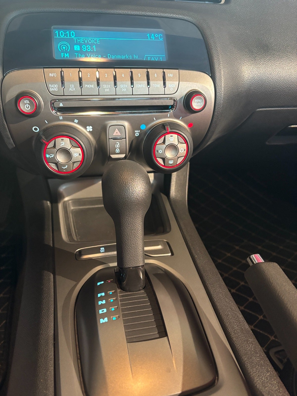Sort Chevrolet Camaro fra 2012