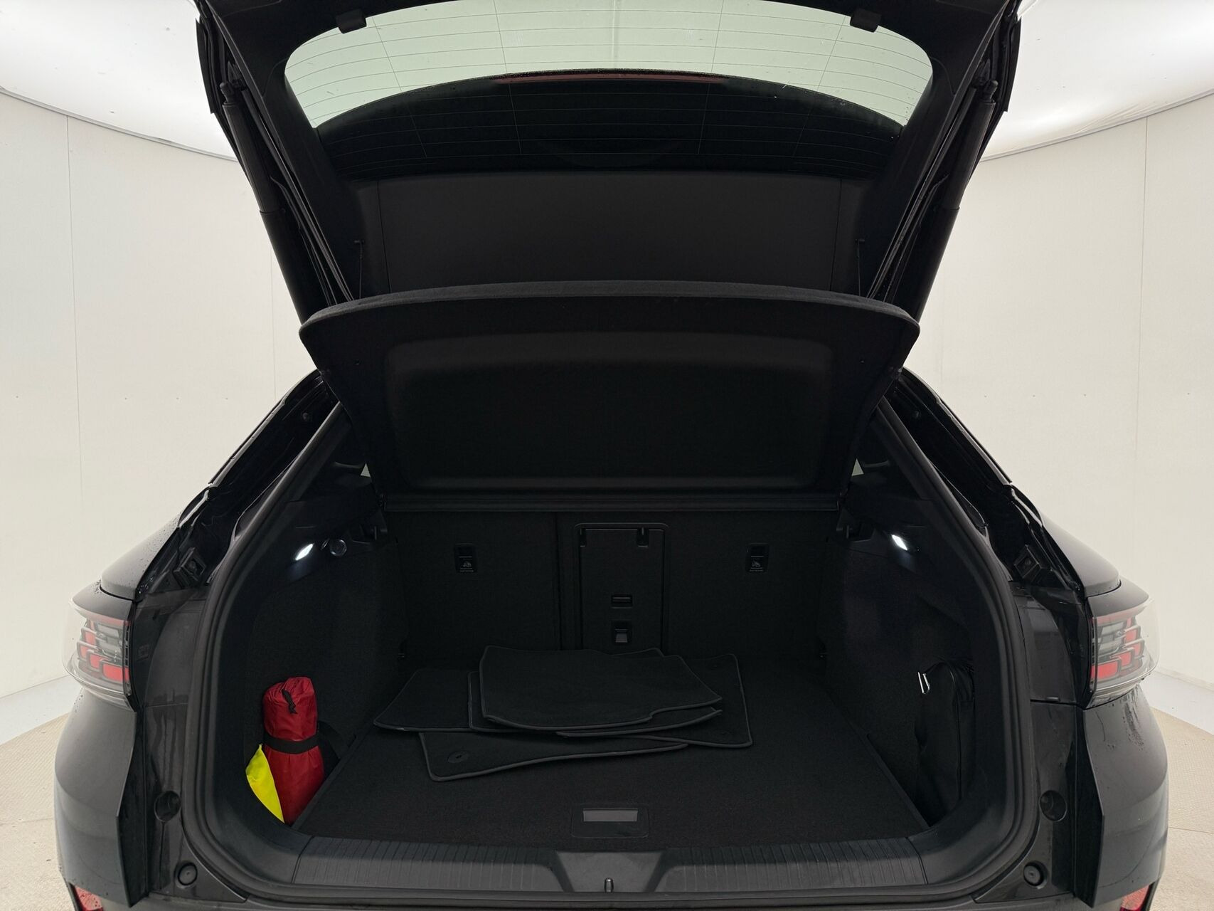 Sort VW ID.4 fra 2023