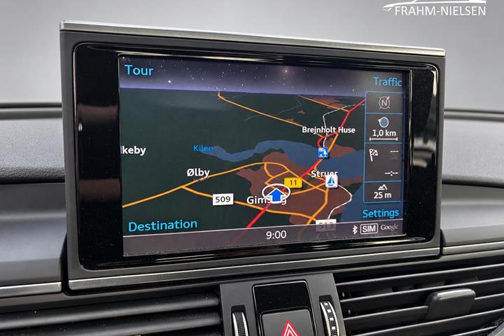 Blå Audi A6 fra 2017
