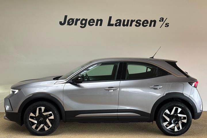 Grå Opel Mokka-e fra 2023