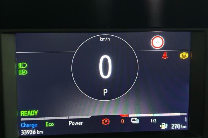 Grå Opel Mokka-e fra 2023