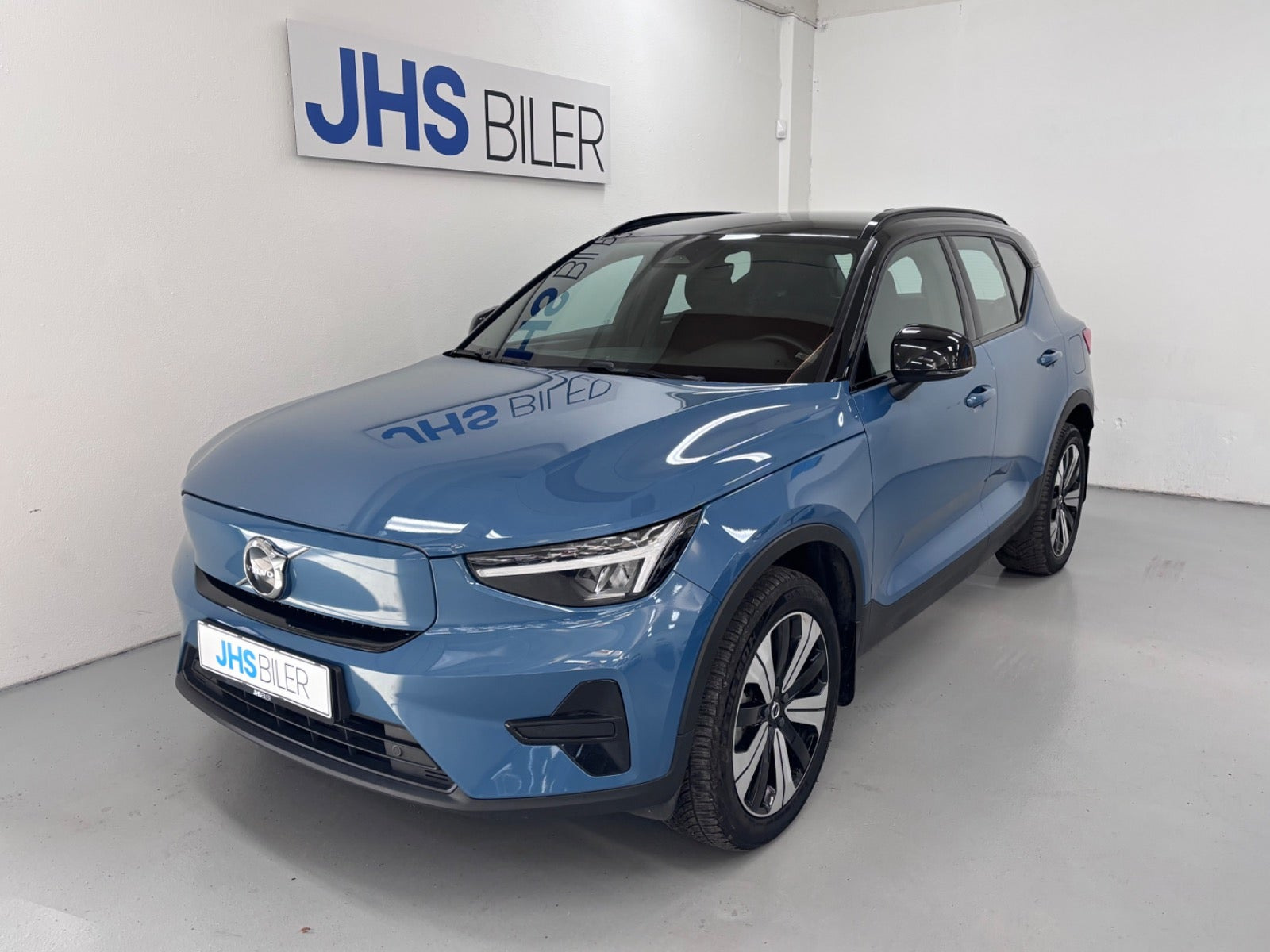 Volvo XC40 P6 ReCharge Core