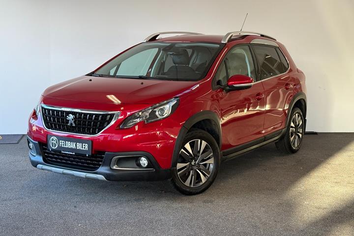 Rød Peugeot 2008 fra 2017