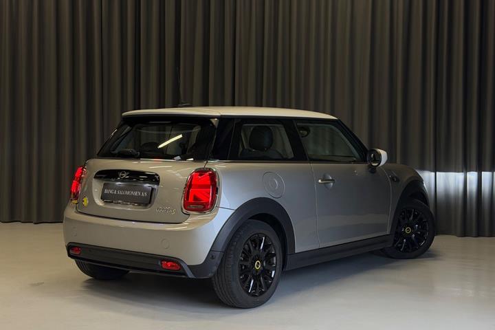Grå Mini Cooper SE fra 2023