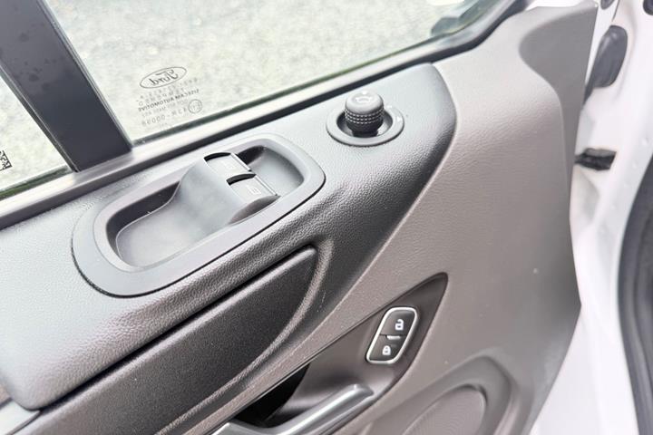 undefined Ford Transit Custom 300 L1 fra 2022