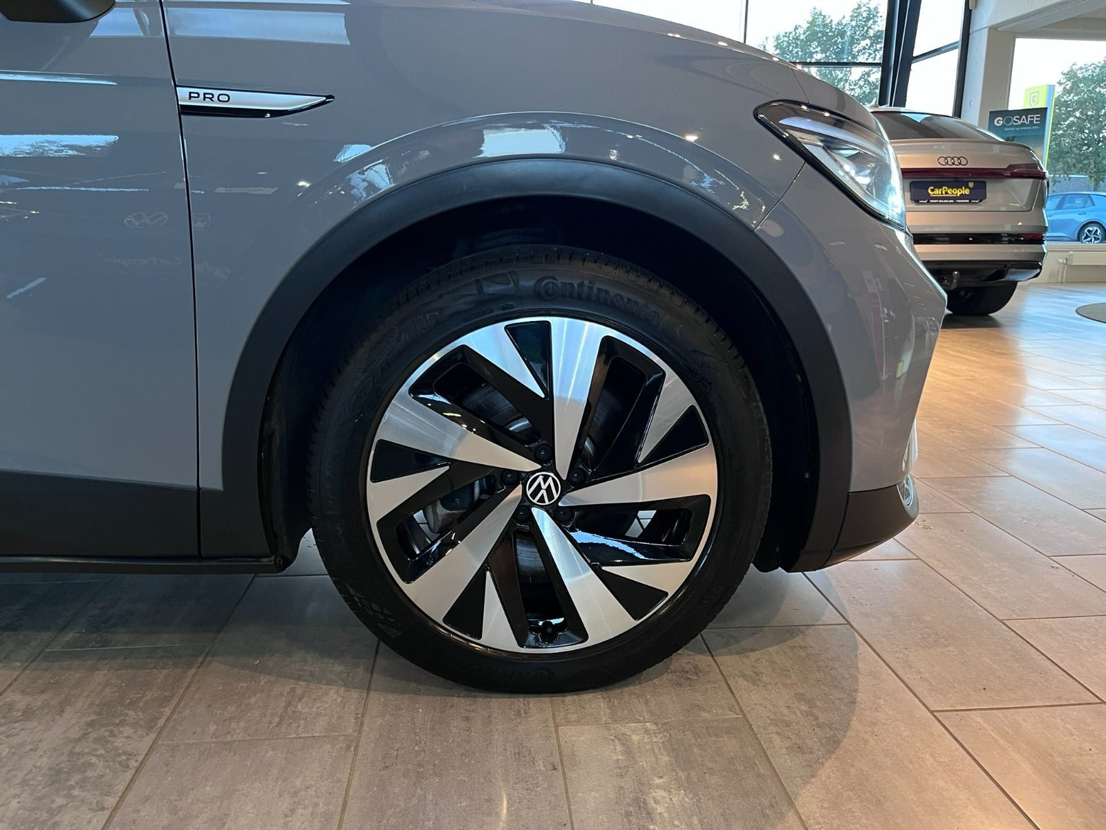 Grå VW ID.4 fra 2022