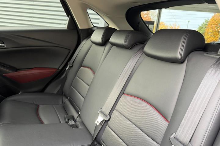 Sort Mazda CX-3 fra 2016