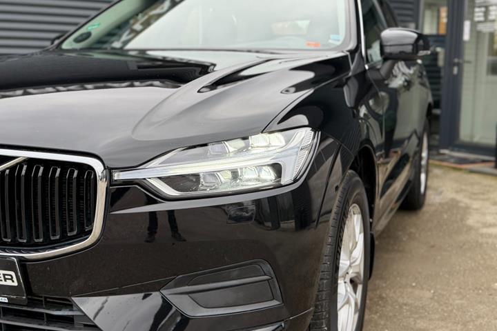 Sort Volvo XC60 fra 2020