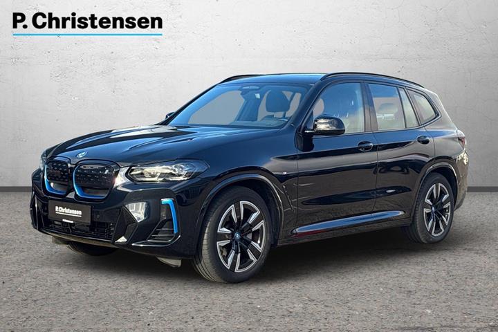 Blå BMW iX3 fra 2024