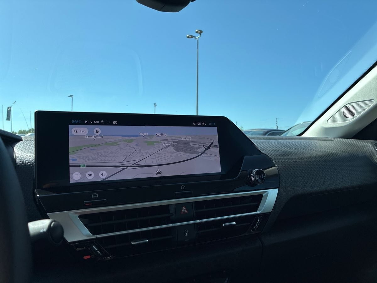 Sort Citroën ë-C4 X fra 2025