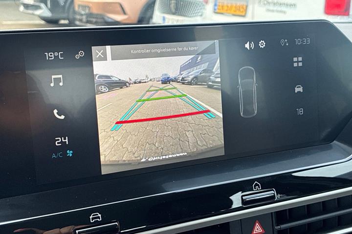Blå Citroën ë-C4 X fra 2025