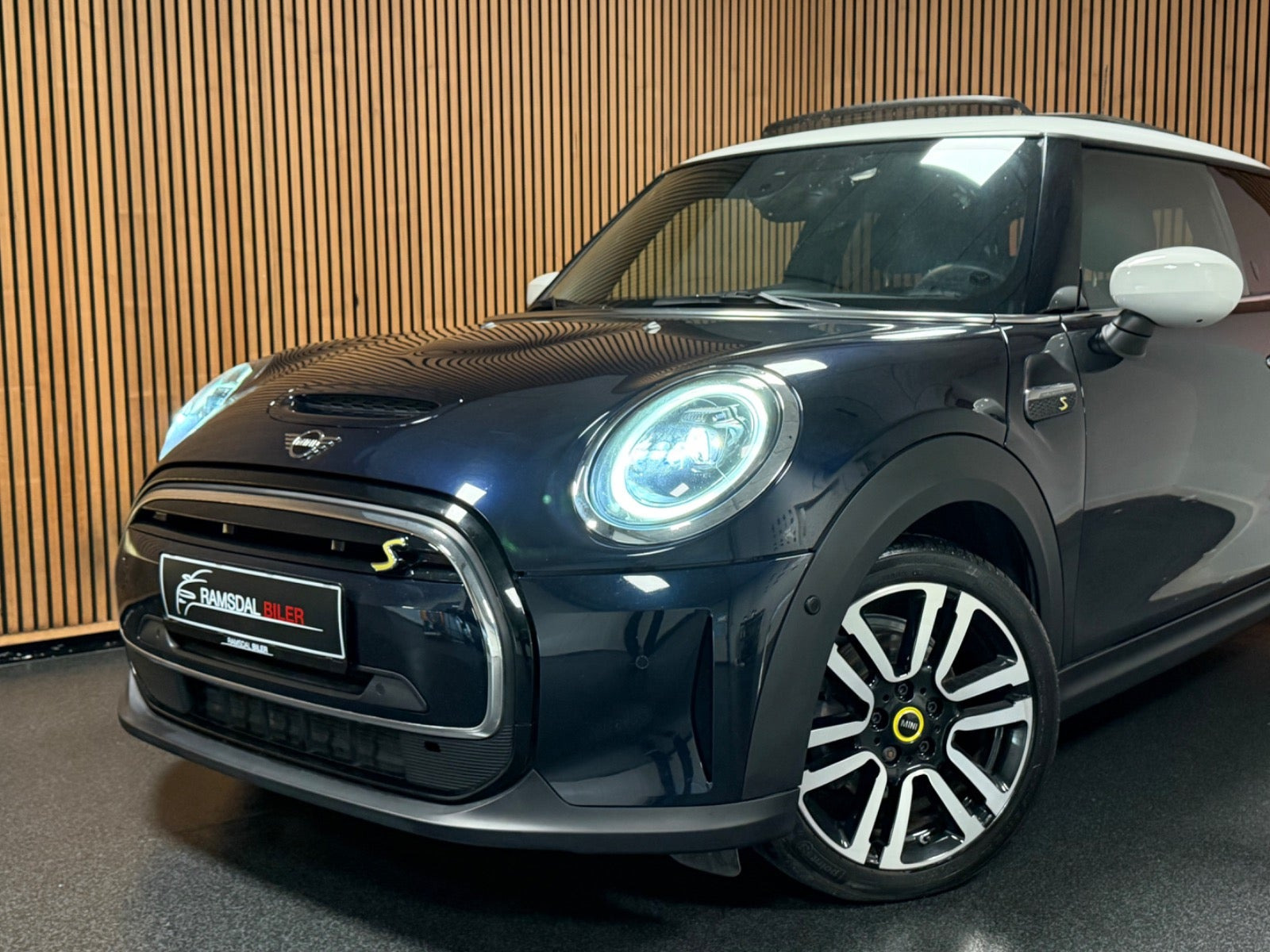 undefined Mini Cooper SE fra 2021