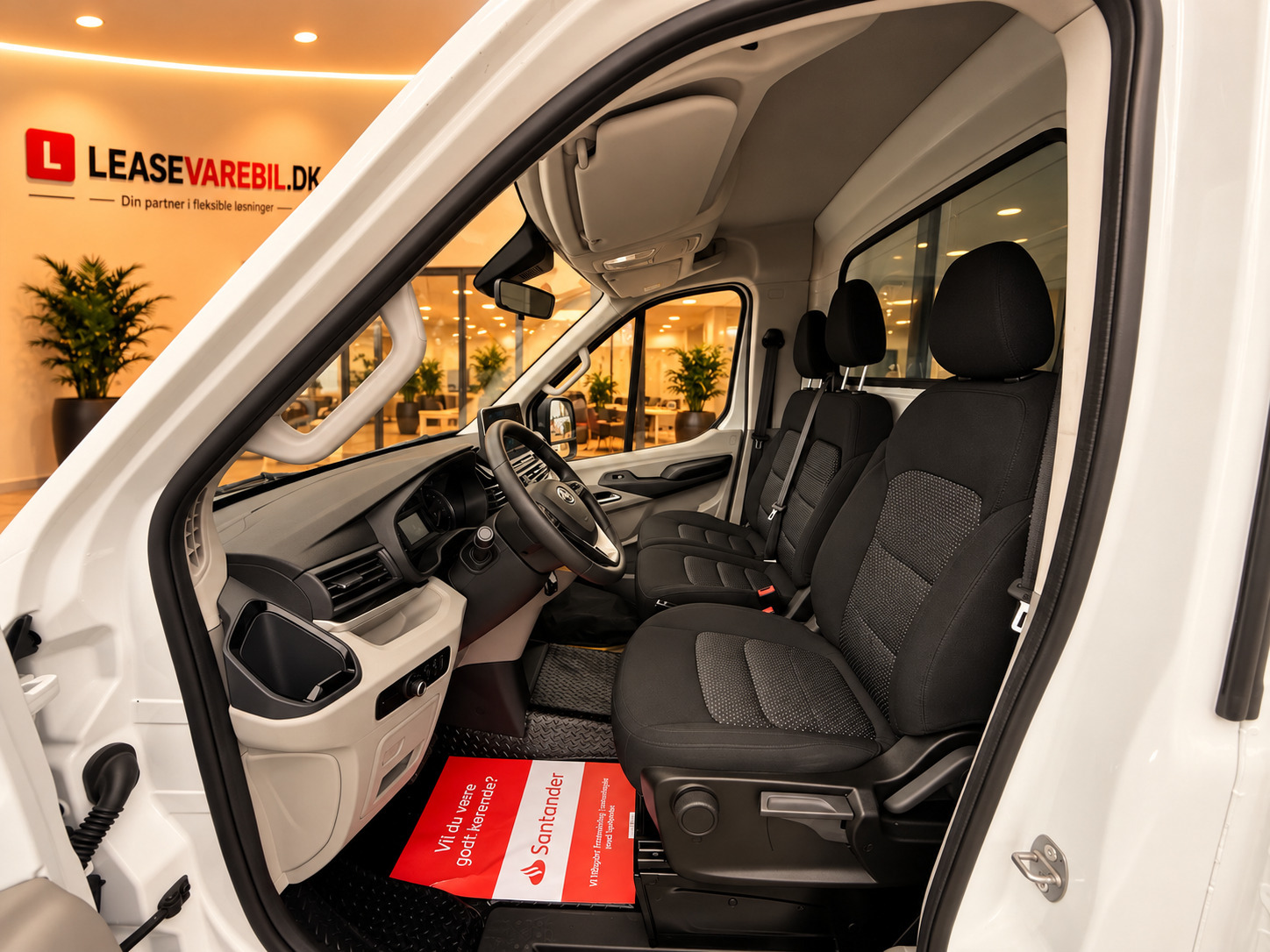 Hvid Maxus e-Deliver 9 fra 2025