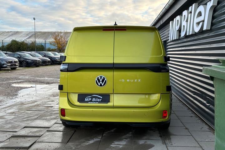 Gul VW ID.Buzz fra 2024