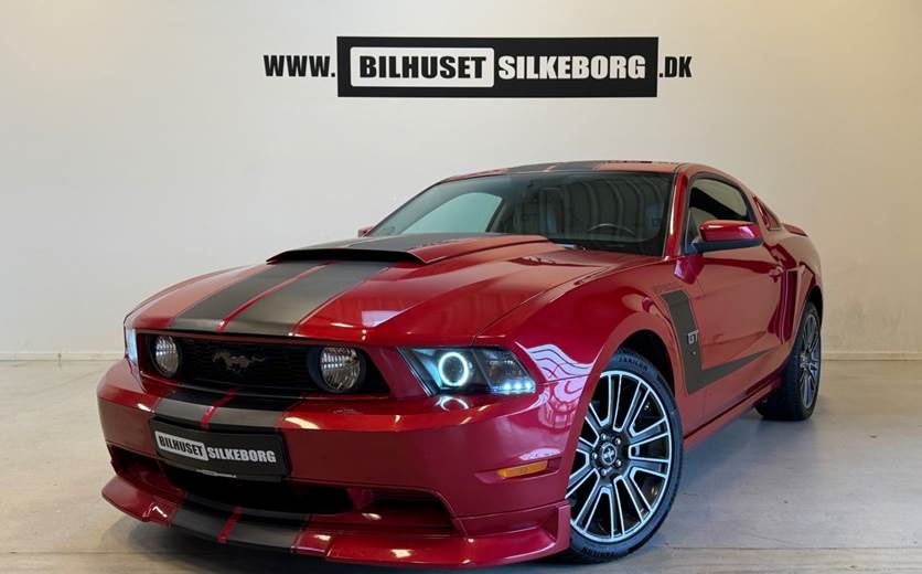 Ford Mustang 4,6 GT Premium Coupé aut.