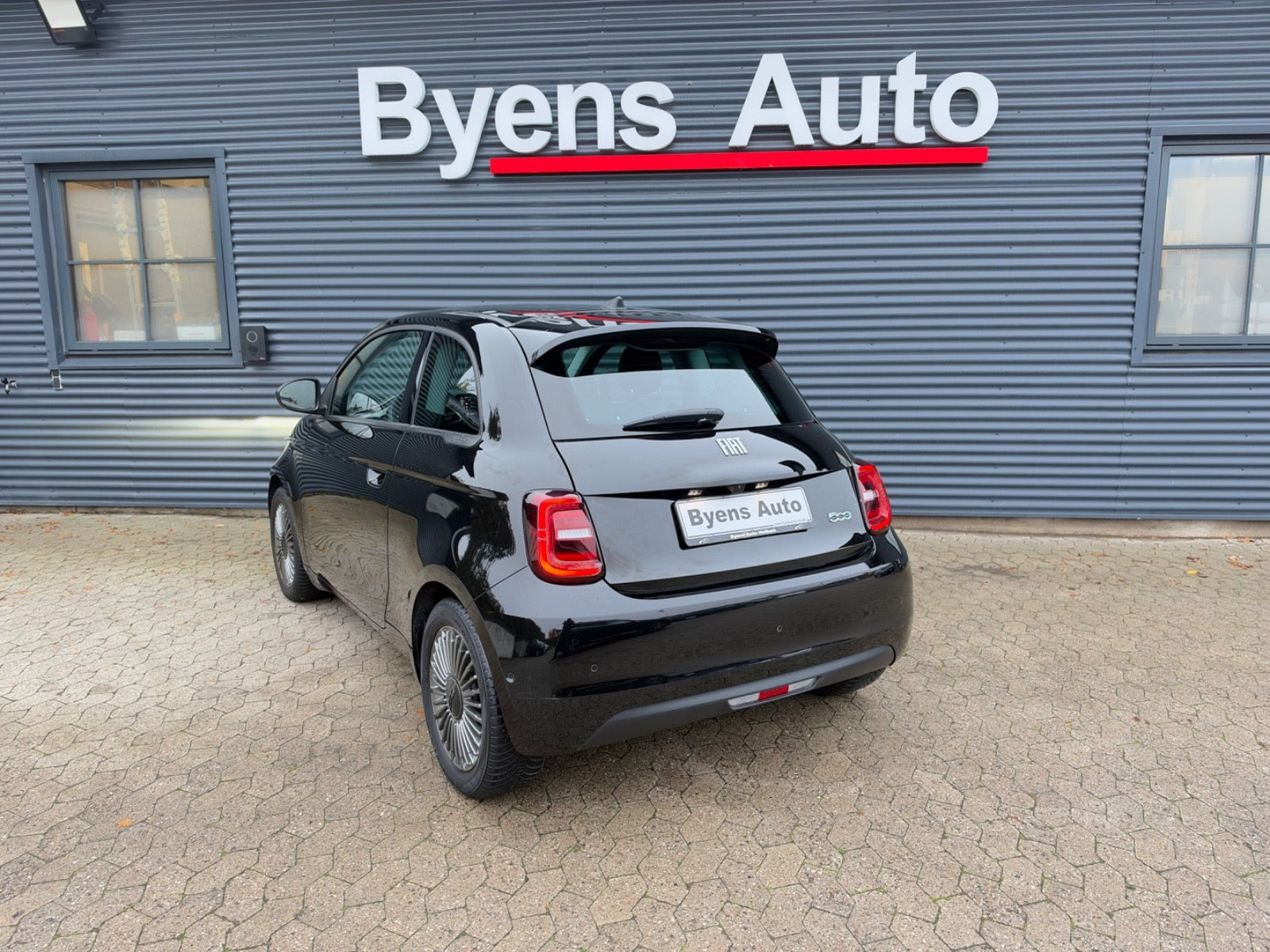 Sort Fiat 500e fra 2021