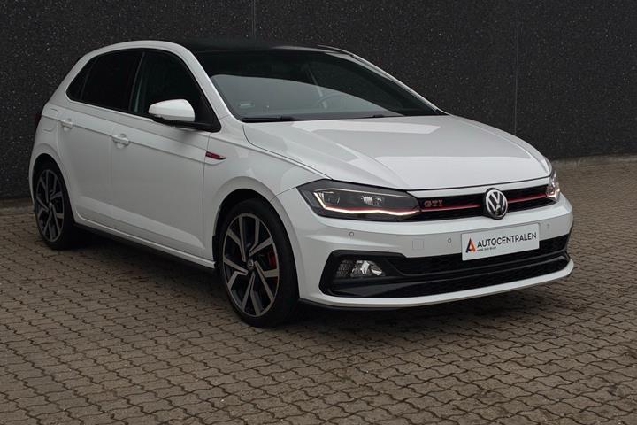 Hvid VW Polo fra 2018