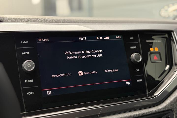 Hvid VW Polo fra 2018