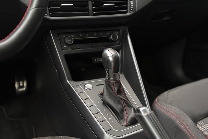 Hvid VW Polo fra 2018
