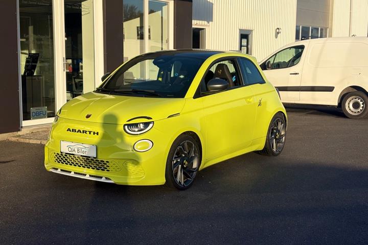 Gul Abarth 500e fra 2024