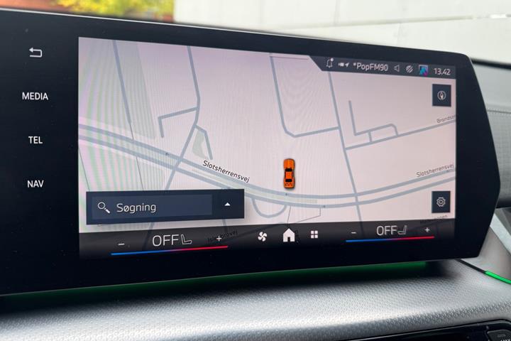 Grå BMW iX2 fra 2025
